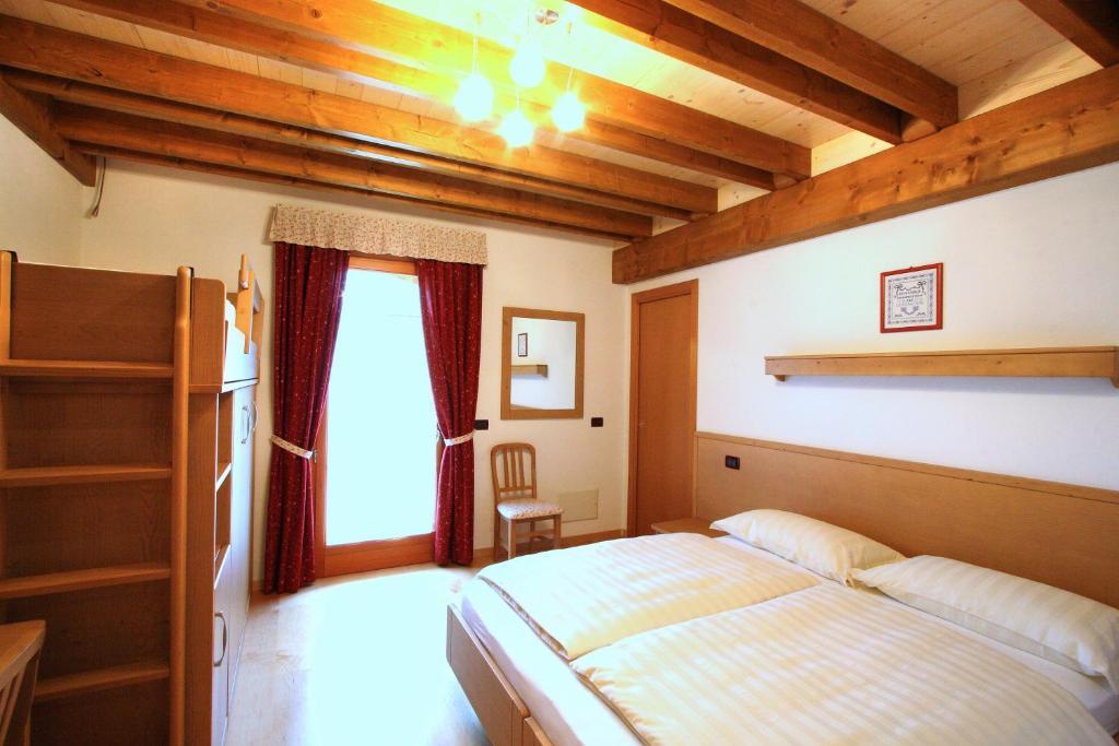Affittacamere Alle Trote Sùtrio Quarto foto